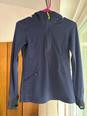 Peak Performance Women’s Half-Zip Technical Hoodie Navy Blue XS